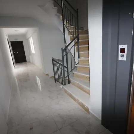 Paradise Place Nea Kallikrateia