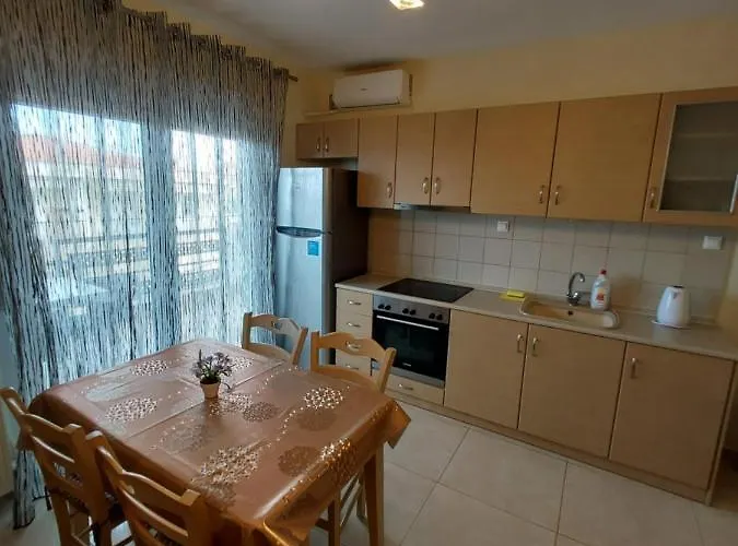 Paradise Place * Nea Kallikrateia